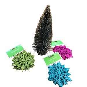 Bottlebrush Christmas Tree and Sparkle Ornaments Decorations DH641